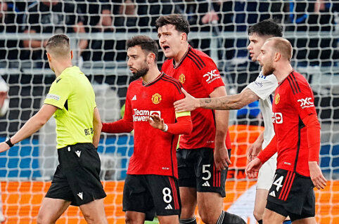 D. Rumšas as a referee in matches - Kobenhavn against Manchester United