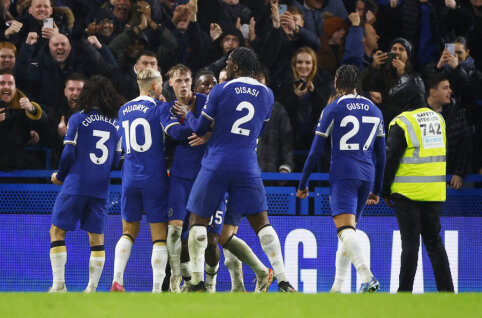 Dessert in London: "Chelsea" and "Manchester City" shared a point in an 8-goal thriller