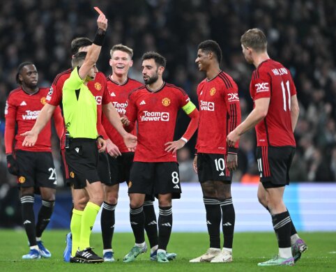 Man Utd" team fans were surprised after seeing the team calendar