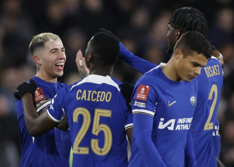 After sorting things out in the second leg, "Chelsea" advanced to the Europa League final