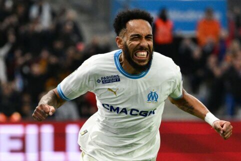 Marseille" led to victory by fantastically playing P. E. Aubameyang