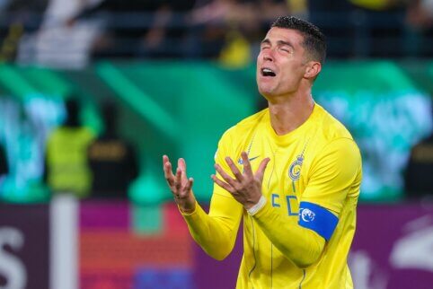 Shooting in Saudi Arabia - an unexpected press conference of C. Ronaldo