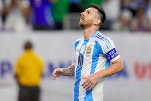 L. Messi scores penalty, but Argentina progresses to Copa America semi-final