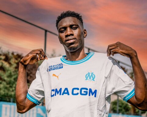 I. Sarras officially became the new player of the 'Olympique' club.