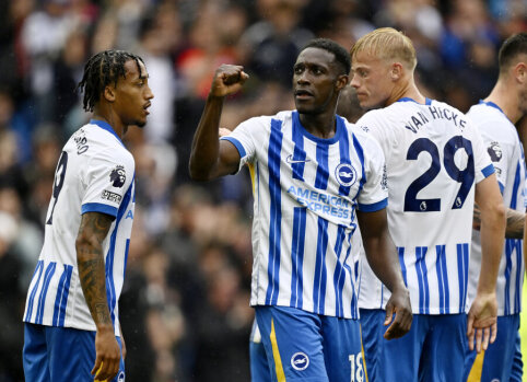 Premier League Round Start: Late Goal Conceded, Manchester United Suffers Blow in Brighton