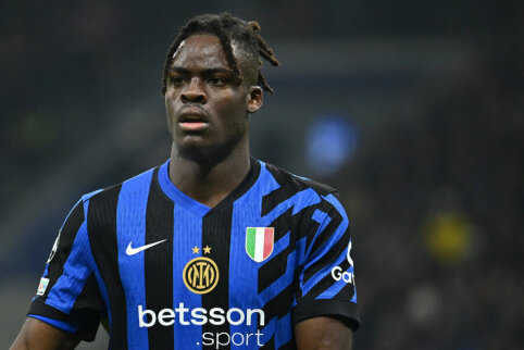 Y. Bisseck has extended his contract with Milan's Inter club for five years.