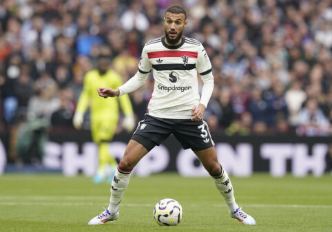 Man Utd players refuse to wear sweaters supporting the LGBTQ+ community.