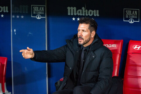 D. Simeone: 'I dedicate the victory against Barcelona to my late father'