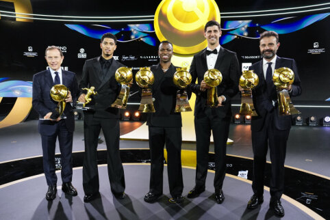 Vinicius won the Globe Soccer title for best football player.