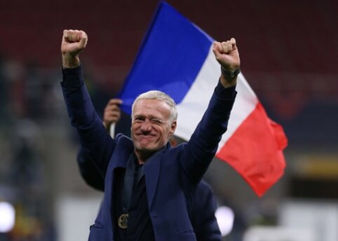 D. Deschamps will step down from the helm of the French national team.