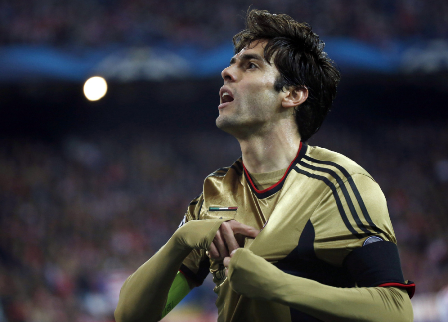 Turn back time: Kaka and "Man Utd" clash in the semi-finals of the Champions League