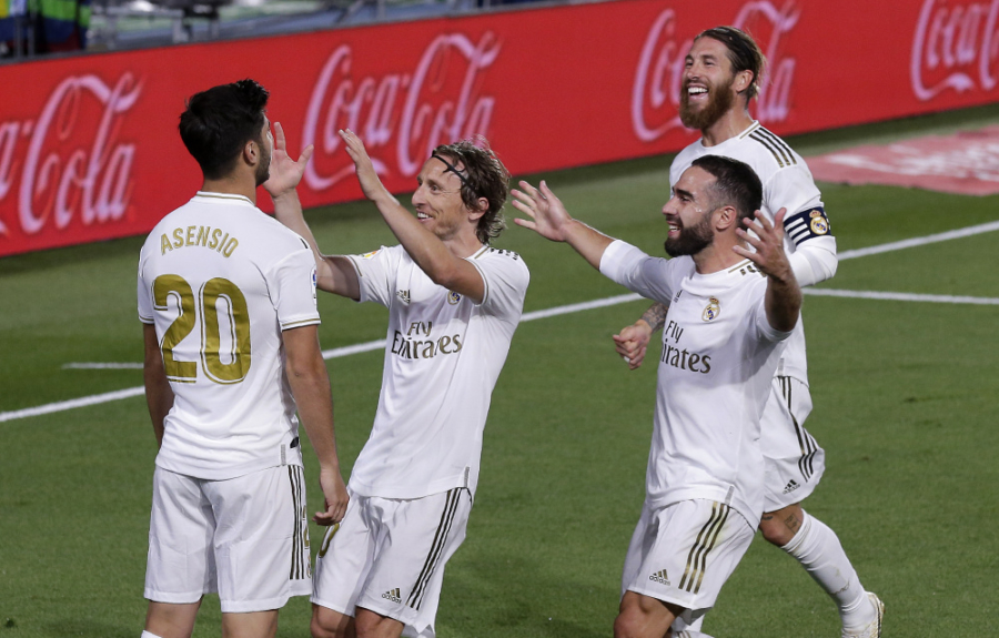 "Real" victory against "Valencia" backdrop - impressive goal by K. Benzema and return of M. Asensio