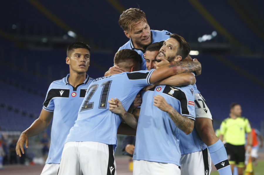 "At the end of the match, "Lazio" crushed "Fiorentina"