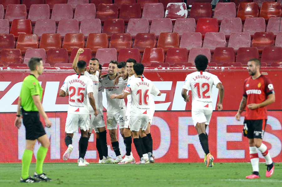 "Sevilla" sorted things out with "Mallorca", "Valencia" suffered an unexpected loss