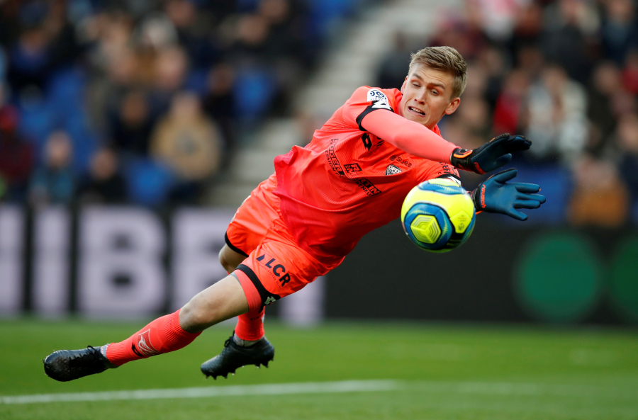 "Arsenal" goalkeeper position bolstered by 25-year-old Icelandic player