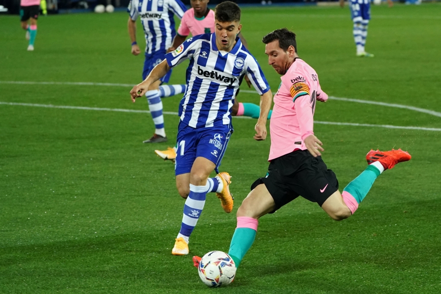 "The League": "Barcelona" failed to beat "Alaves" remaining in the minority