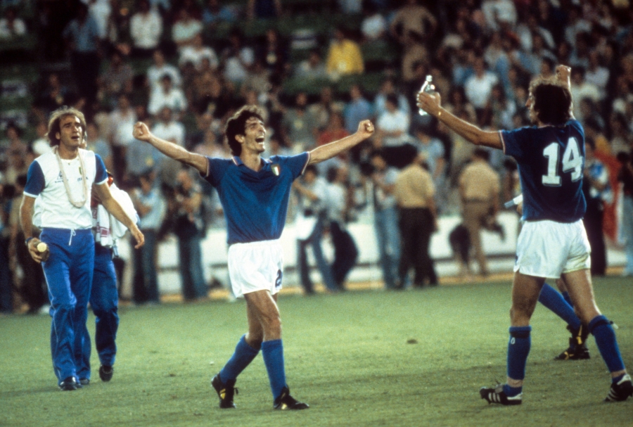 Italian legend Paolo Rossi has died