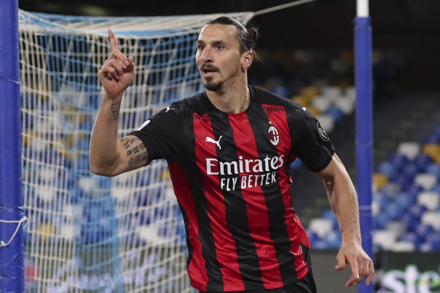 Official: Zlatan Ibrahimovic has extended his contract with "AC Milan"