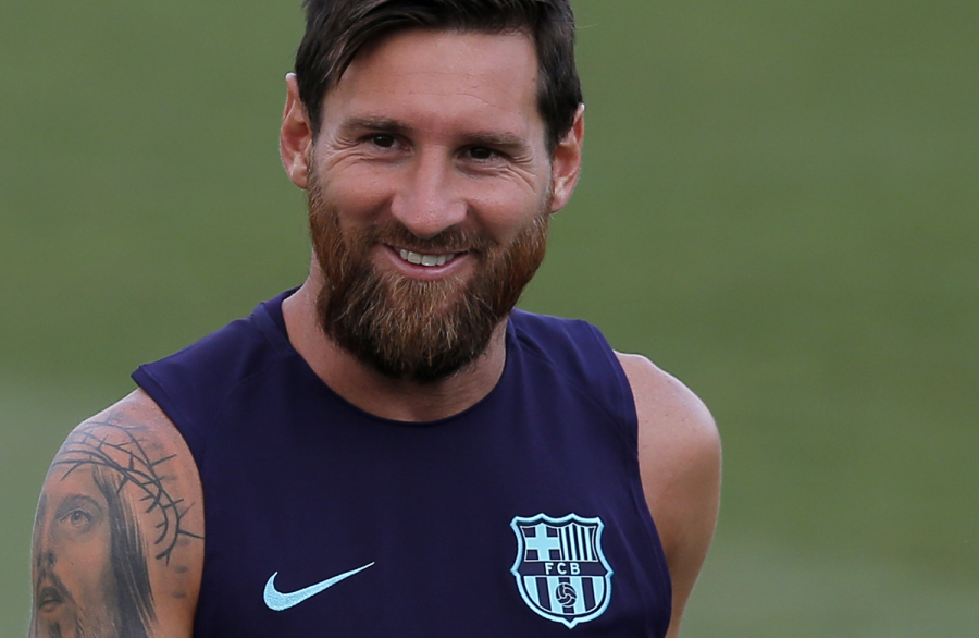 Press: L. Messi extends contract with "Barca" today