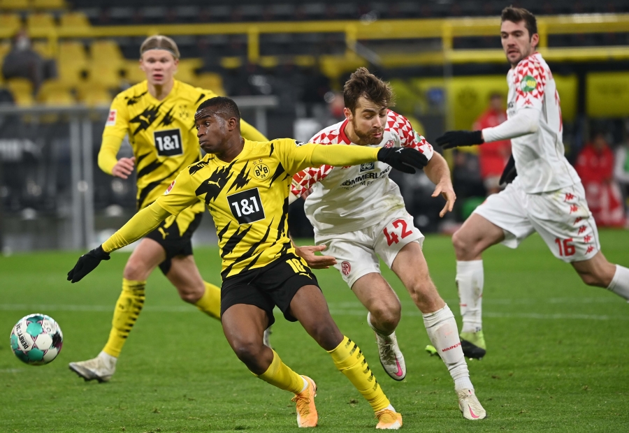 "Bundesliga": Borussia, who missed opportunities, failed to beat the Mainz team