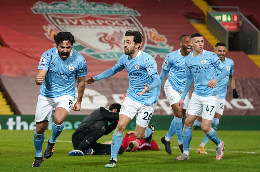 "Man City" team crushes "Liverpool" taking advantage of Alisson's mistakes