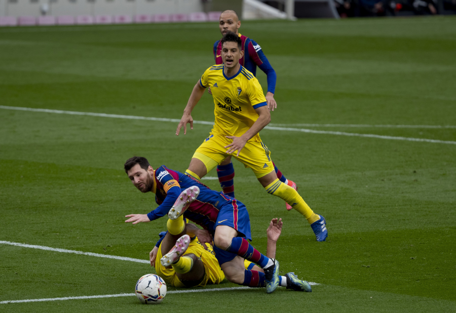 "Barcelona" failed to defeat "Cadiz"