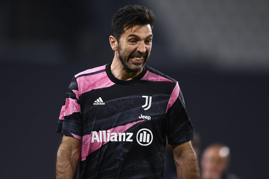 G. Buffon contemplates about ending his career at another club