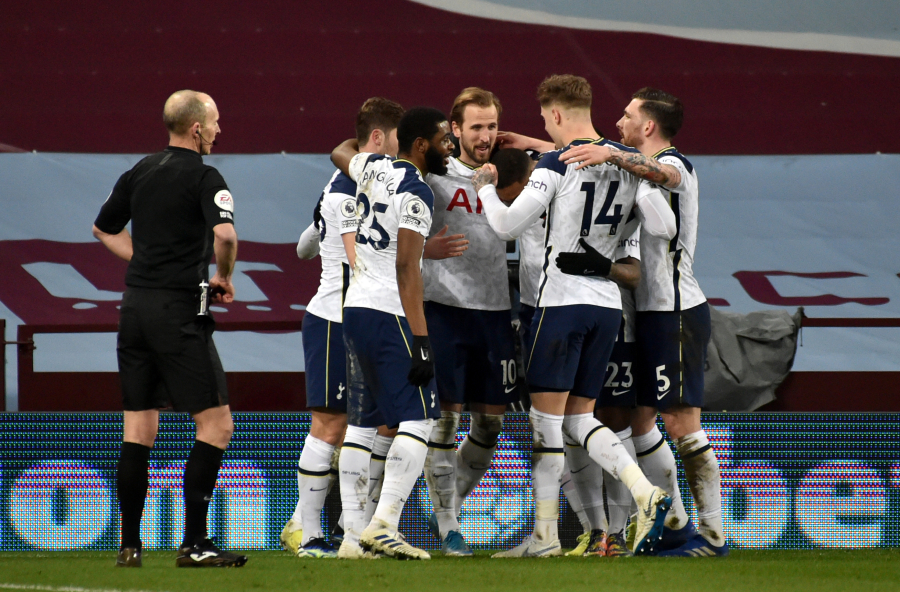 "Tottenham" defeated "Aston Villa" away