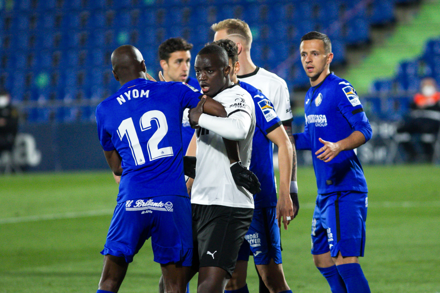 "Valencia" players left the field due to racist insults