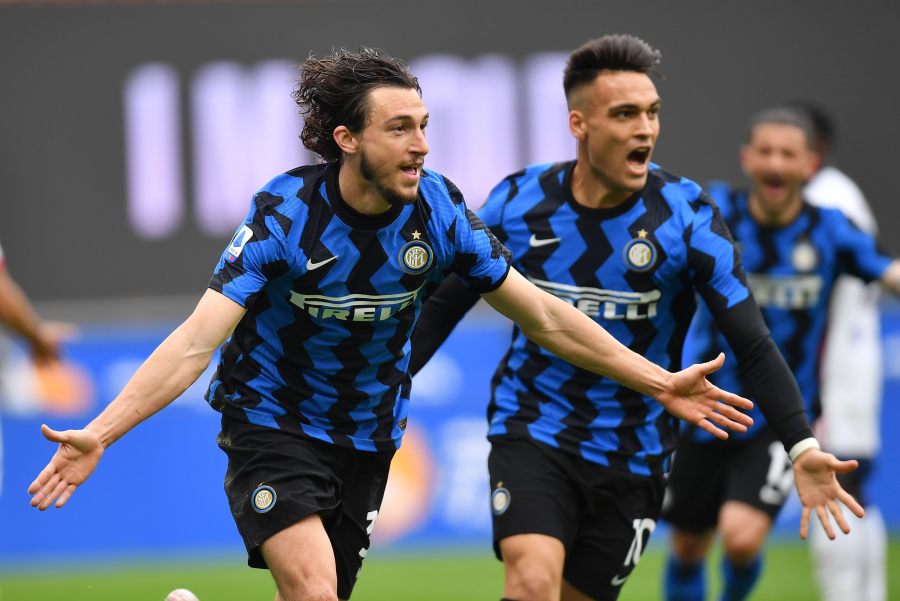 Inter" extends contract with M. Darmian