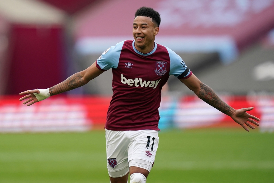 "West Ham" awaits J. Lingard's answer