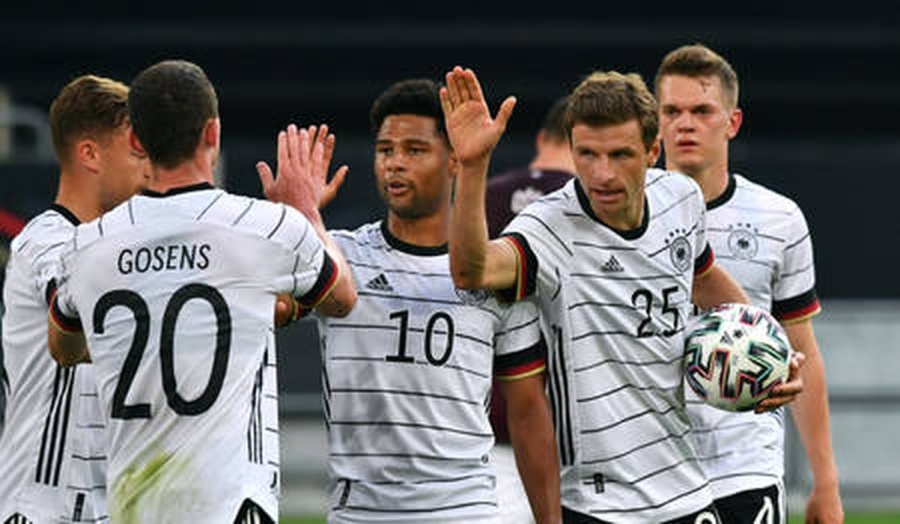 D. Hamann: Germans are the biggest rivals, not the English