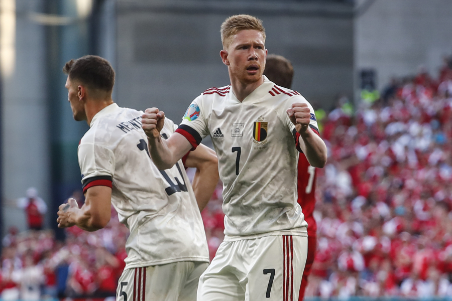 K. De Bruyne led Belgians to their second victory in the European Championship