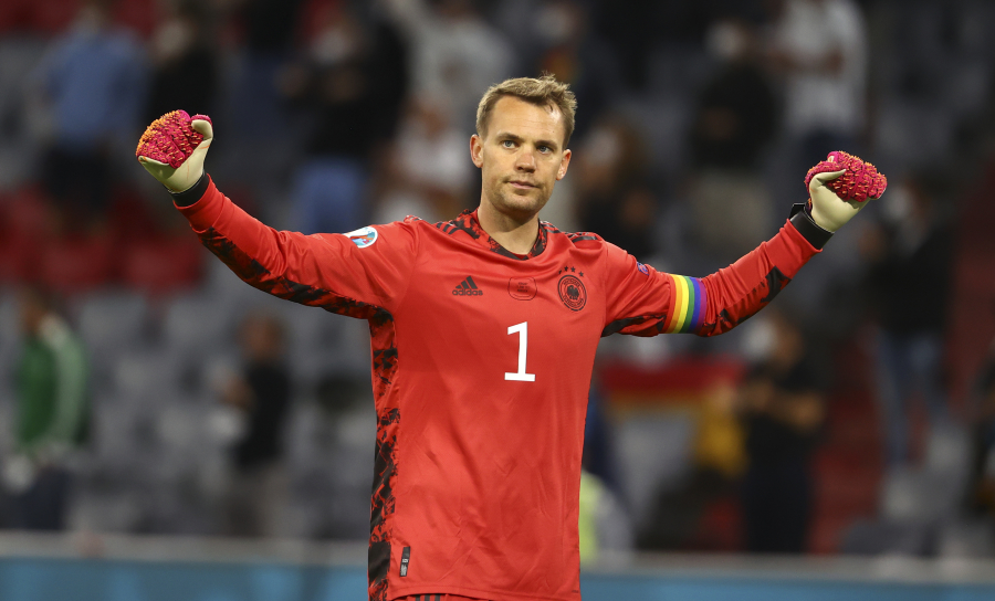 M. Neuer revealed that he conquered skin cancer