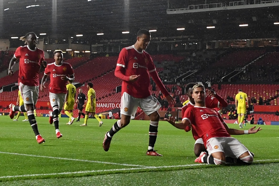 Friendly match: "Man Utd" left without a victory, "Bayern" suffered a loss