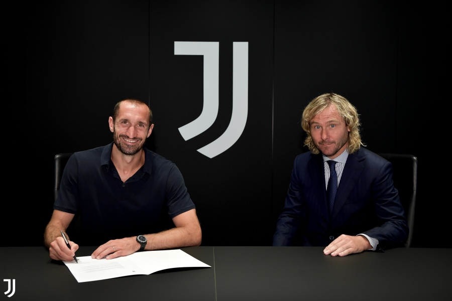 Official: G. Chiellini has extended his contract with "Juventus"