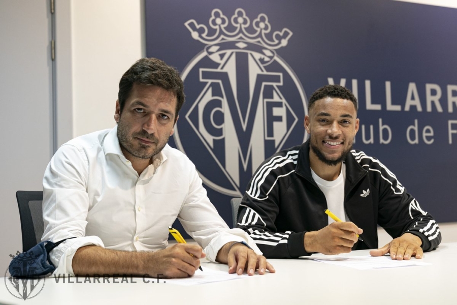 "Villarreal" team signed a striker from "Championship" for 20 million pounds