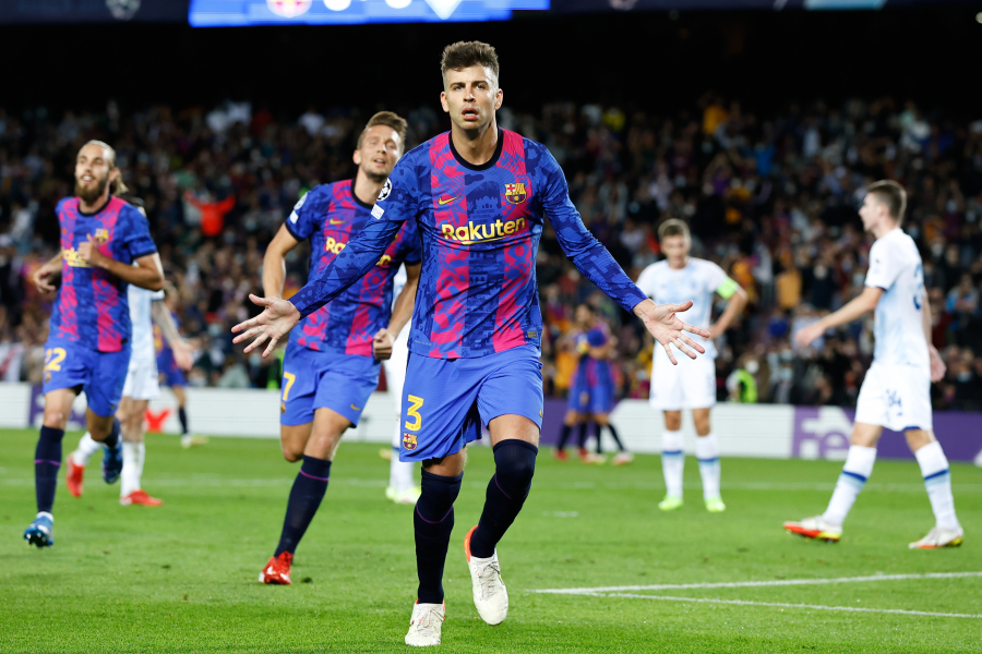 CL: G. Pique's goal allowed "Barca" to celebrate their first victory