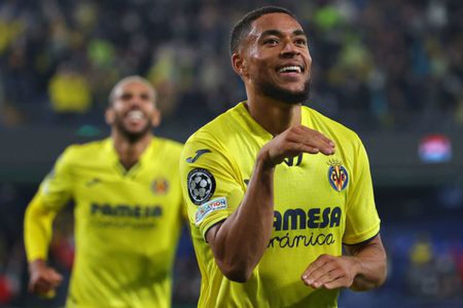 "Liverpool" in the spotlight - a striker representing "Villarreal" for just three months