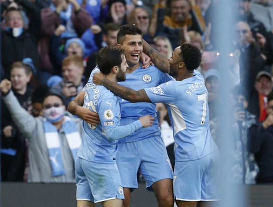 "Manchester City" team, which equalized the deficit of one goal, defeated PSG