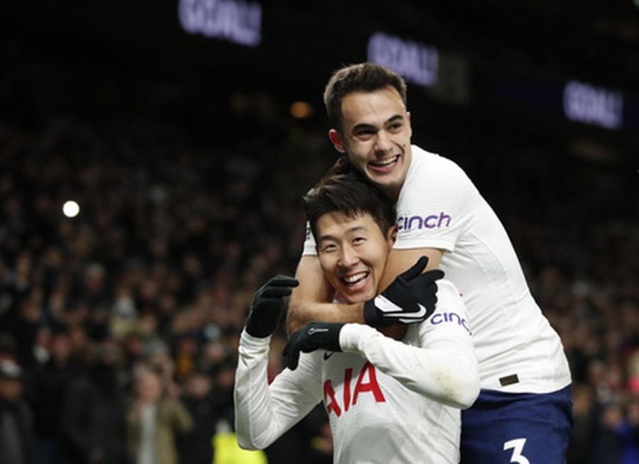 "Securely playing" Tottenham secured their second consecutive victory