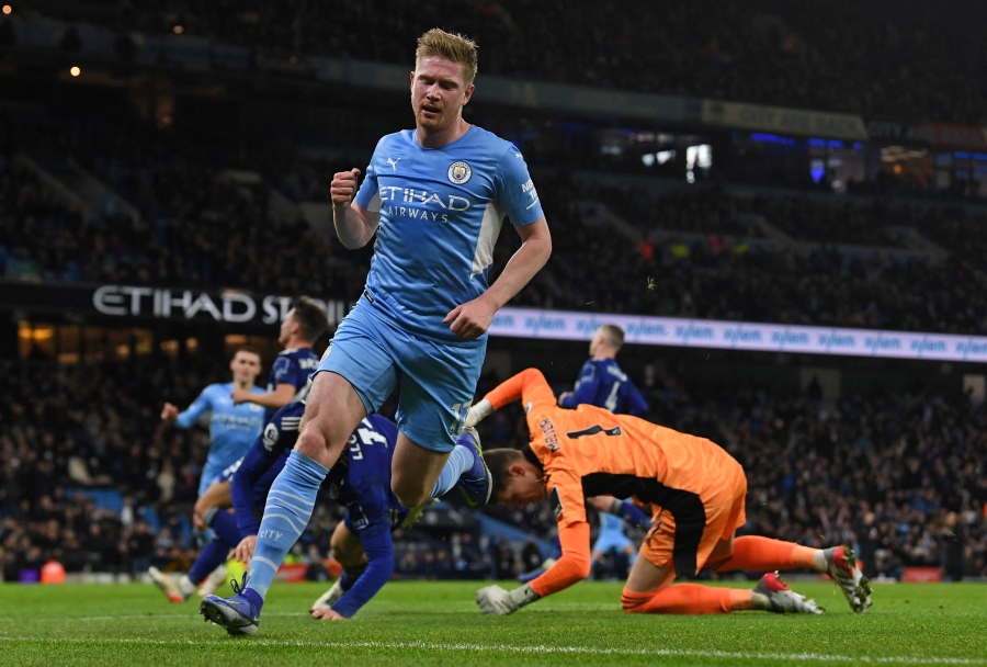 "Manchester City" cruised past "Leeds" with ease