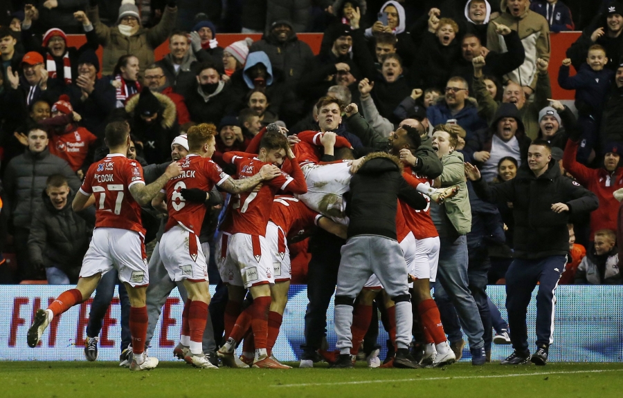 Nottingham Forest" loaned a defender to the "Beşiktaş" club