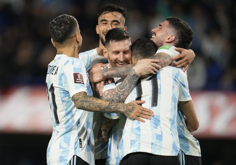 The value of the Argentine national team players is 16 times higher than that of Australia.