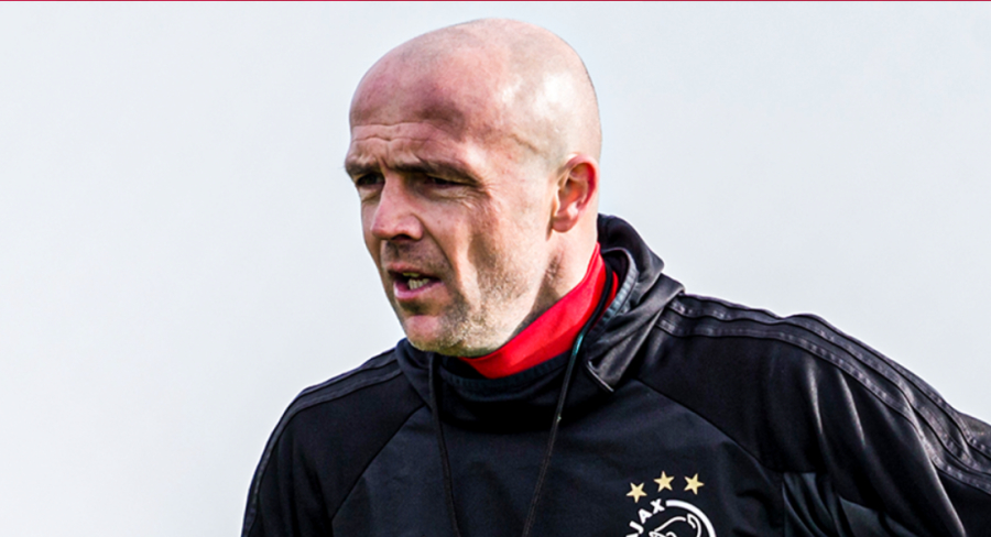 Ajax" club, who have not won another match, said goodbye to A. Schreuder