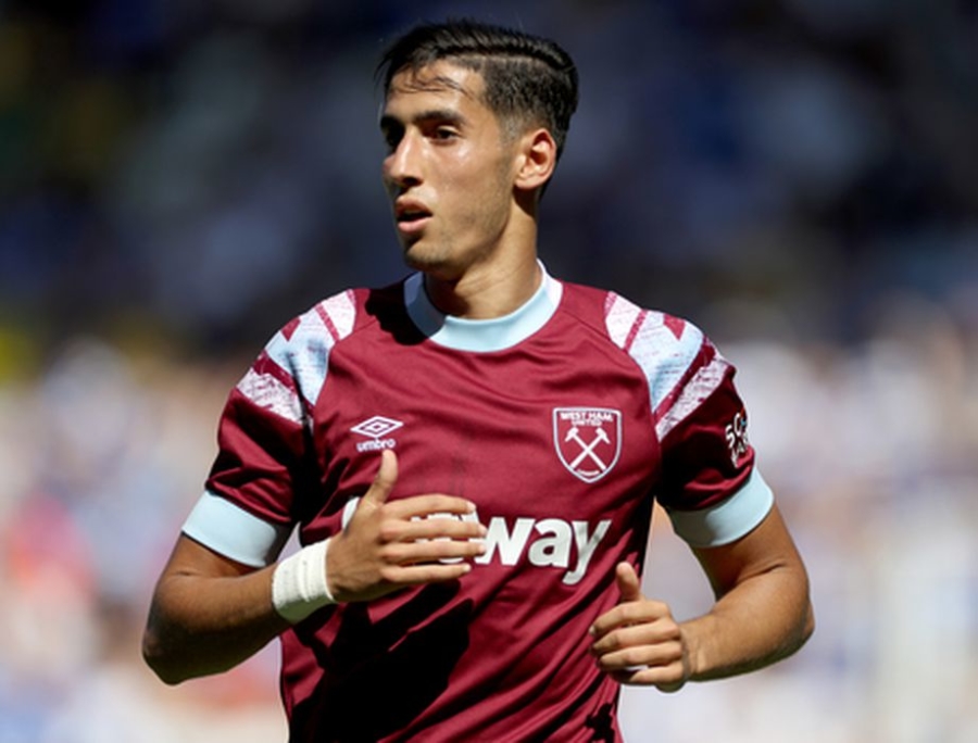 "West Ham" loss: the team's rookie fell out of line for a long time