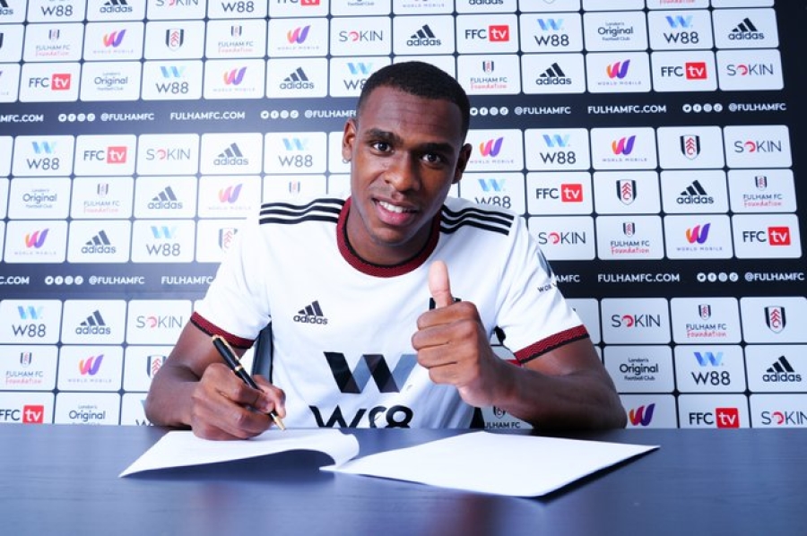 "Fulham" acquired "West Ham" defender I. Diop