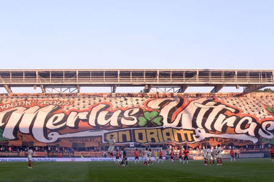 "Due to extremely dry pitch canceled matches"Lorient" and "Lyon"