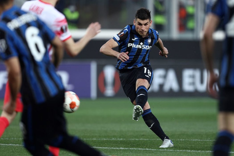 "Marseille" began negotiations with "Atalanta" for the acquisition of R. Malinovsky.