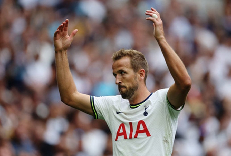 Bayern" and "Tottenham" fail to reach agreement on H. Kane's transfer